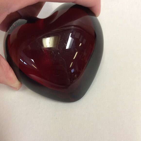 BACCARAT Red Crystal Amor Heart with box - French designer keepsake - Picture 7 of 8